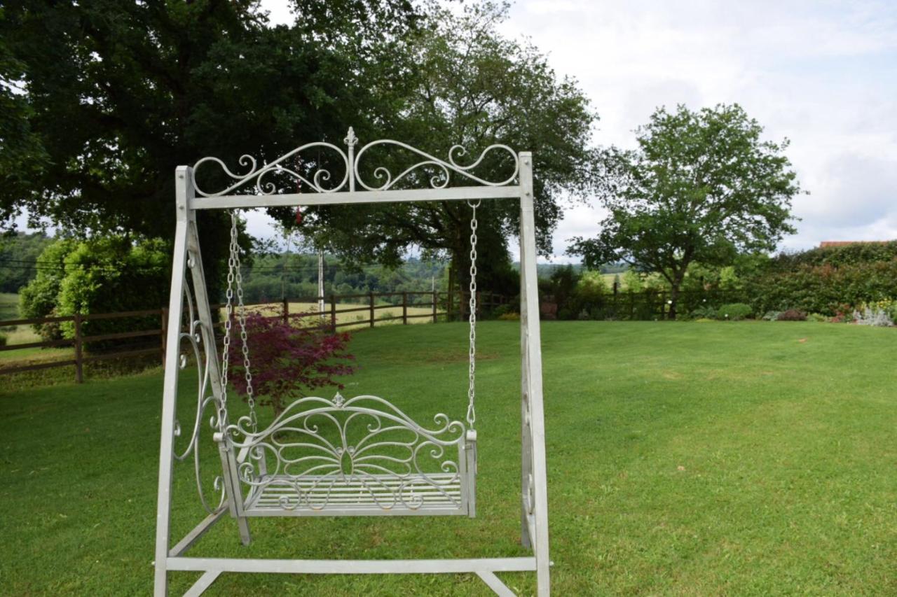 Bed and Breakfast Libellule Coussac-Bonneval Exterior foto
